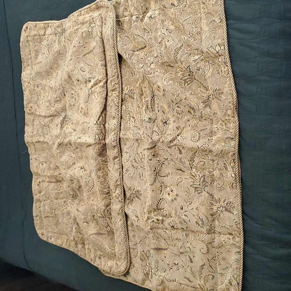 King pillow shams